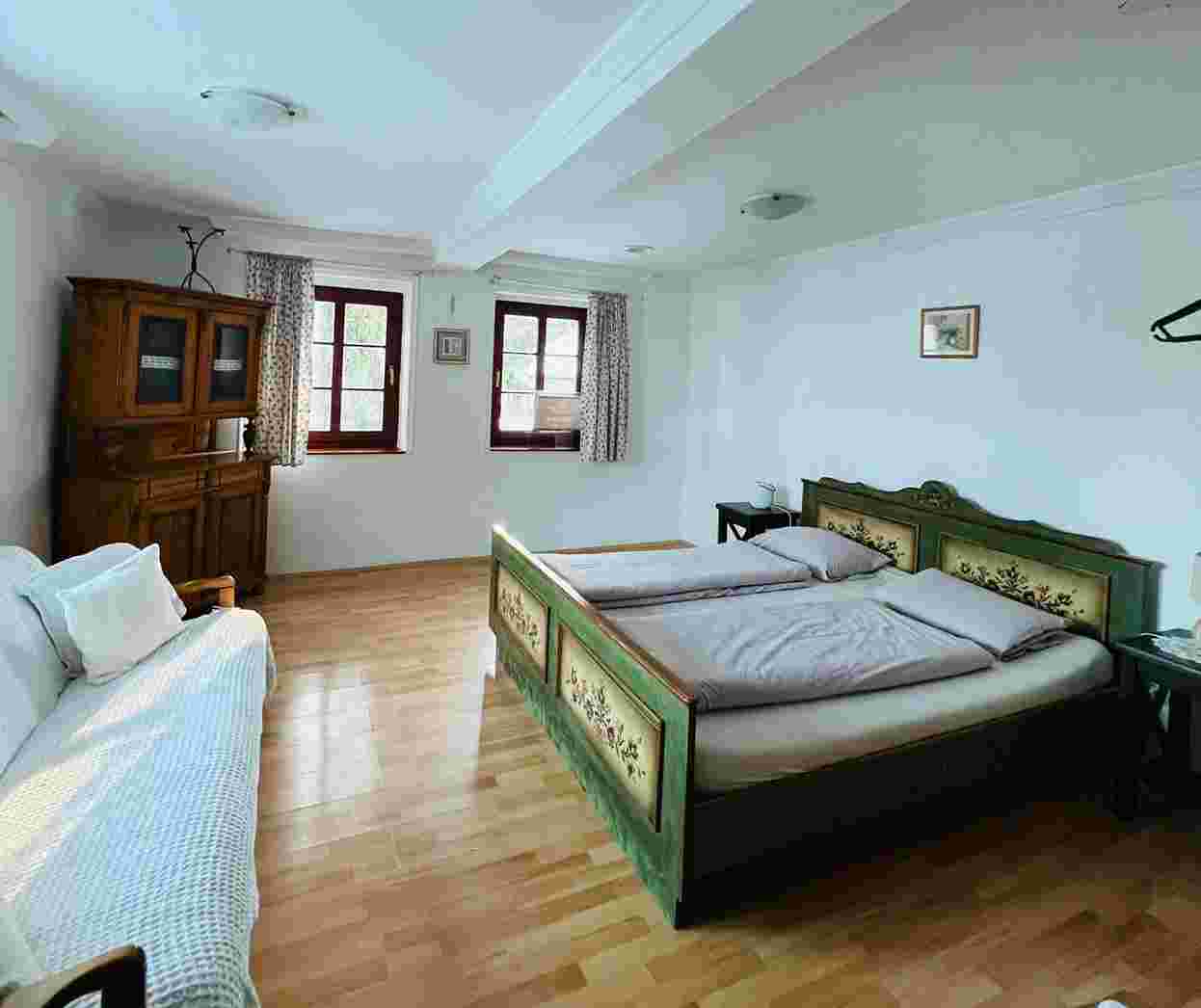 Schlafzimmer-Beispiel Auswandern-Ungarn