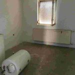 auswandern ungarn - zu renovierendes haus - guenstig - kleineres zimmer